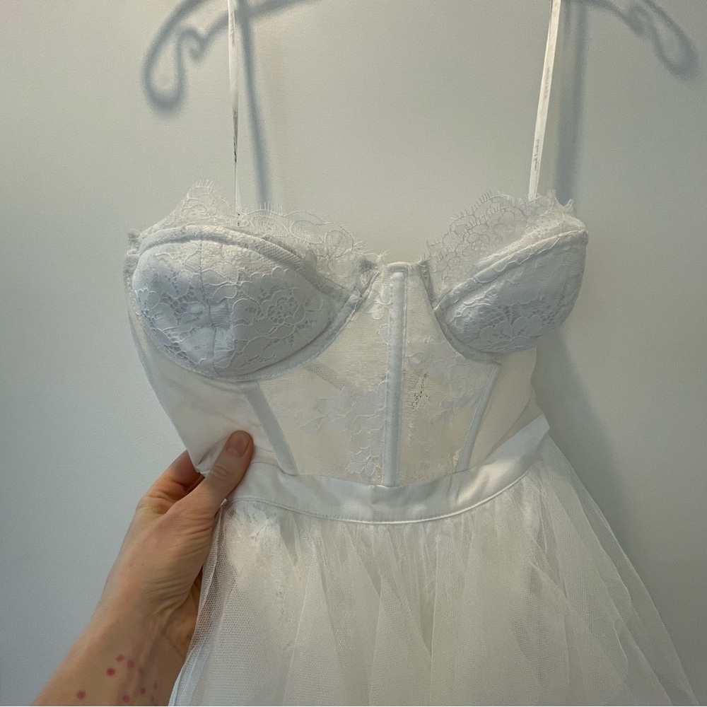 For love & lemons x revolve bustier gown - Picture 4 of 11